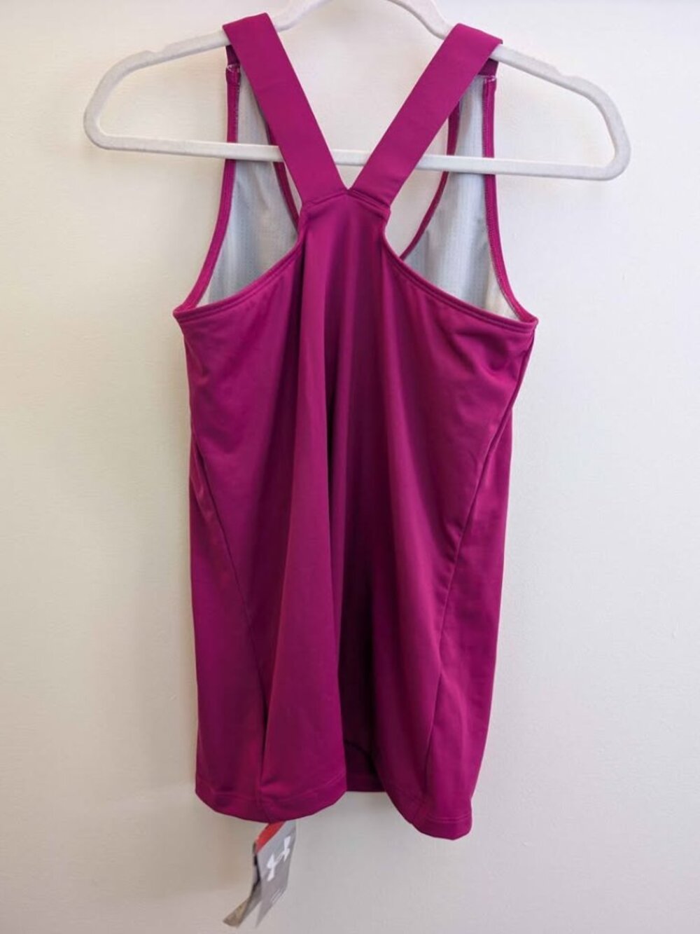 Pink Under Armour Athletic Performance Tech Tank, Medium, racer back, NWT - Picture 4 of 8